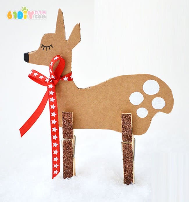 圣诞节手工 废纸板制作立体驯鹿