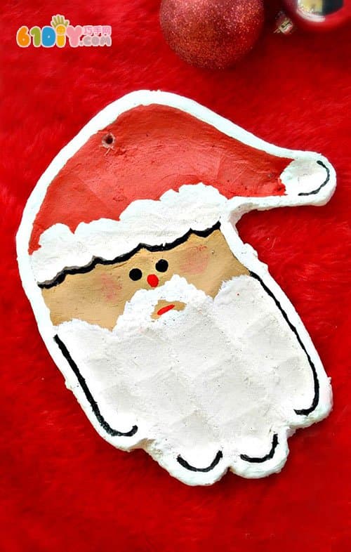 盐面团制作可爱的手印圣诞老人