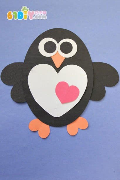 儿童手工制作可爱的爱心企鹅贴画