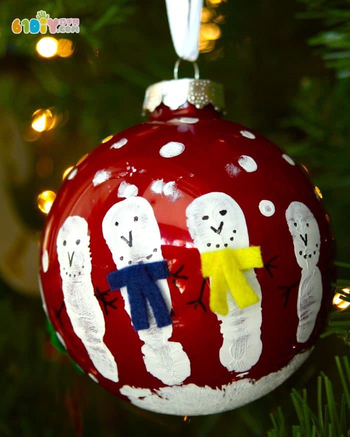 DIY简单可爱的手印雪人圣诞球