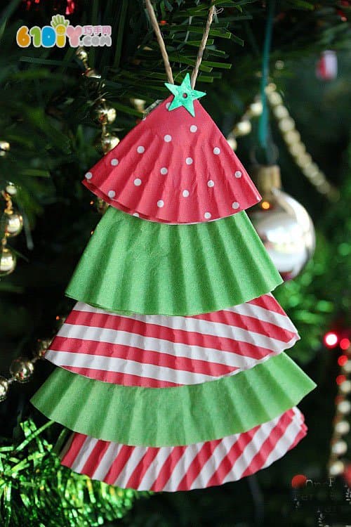 蛋糕纸制作圣诞树装饰挂件