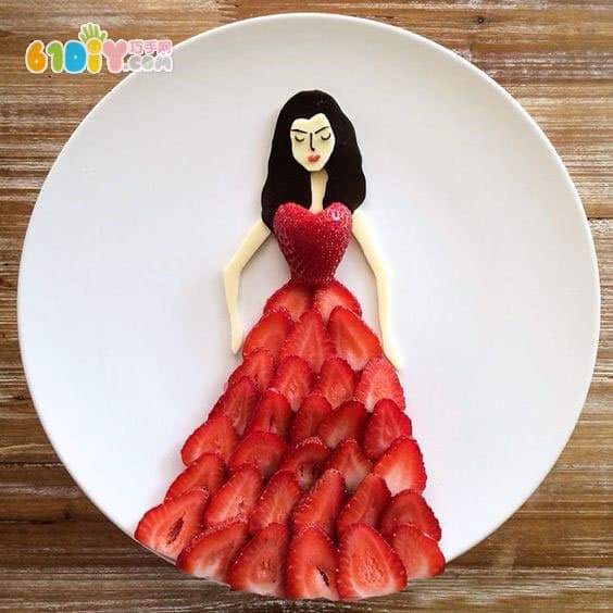 趣味水果拼盘造型——草莓篇_趣味美食diy_巧巧手幼儿