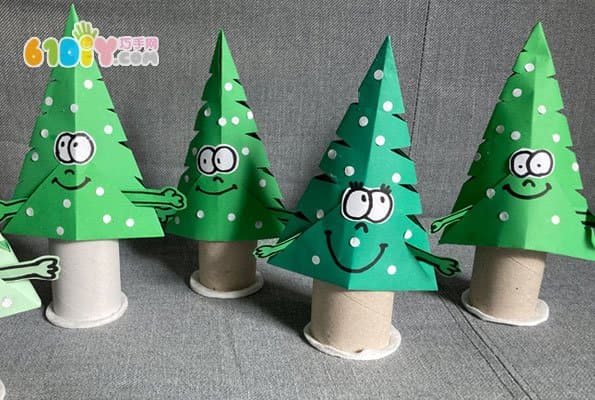 儿童DIY制作可爱的圣诞树