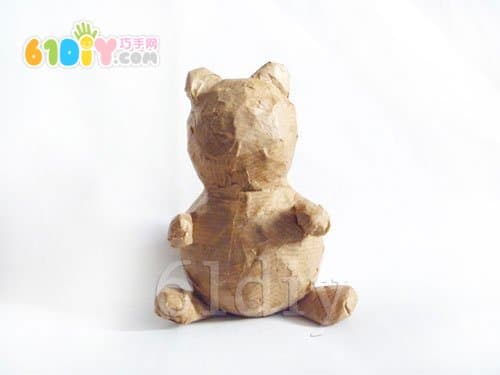 报纸废物利用手工制作小熊