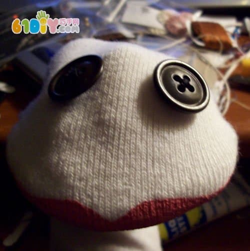 怎样制作袜子手偶