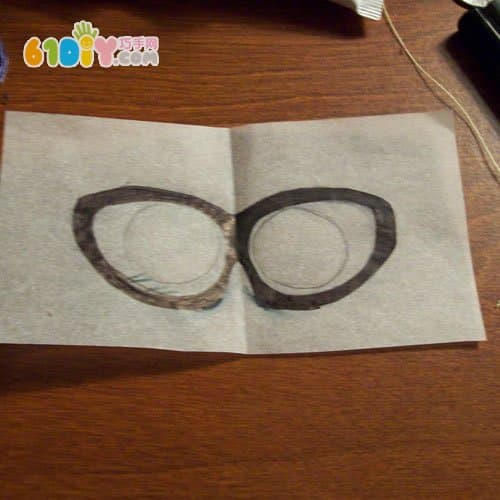 怎样制作袜子手偶