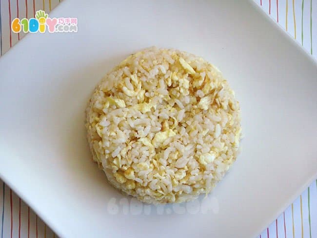 亲子美食DIY 炒饭变卡通小熊